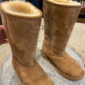 Girls UGG boots